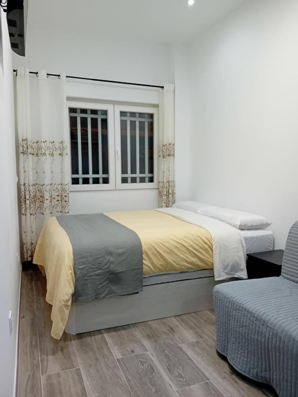 Smart Suite Madrid Exterior photo